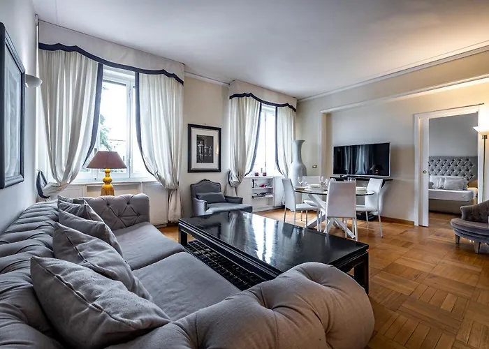Yid D\'Azeglio Luxury Apartment With Parking